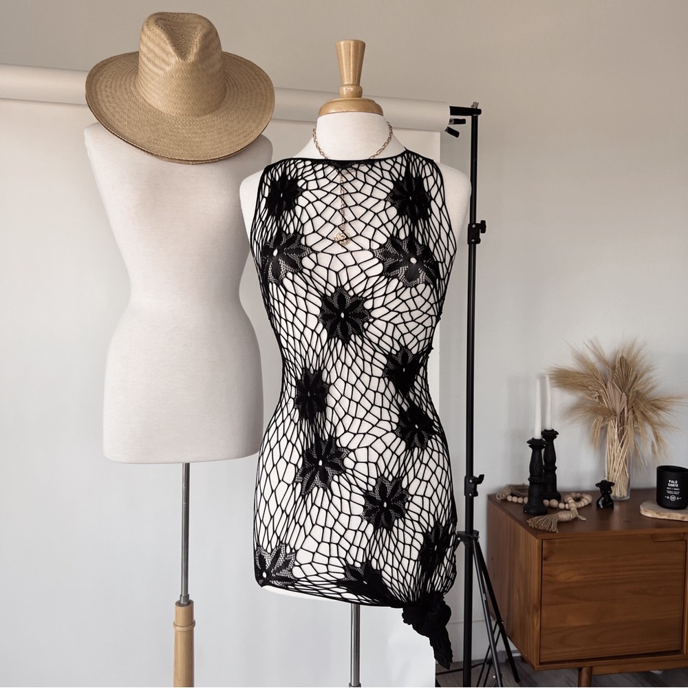 BLACK MESH COVER UP DRESS - Picture 4 of 6